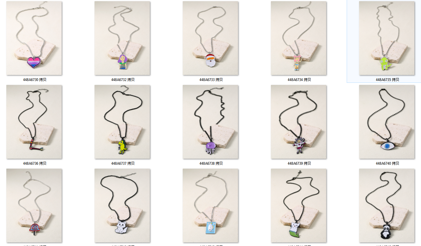 Mom Fish & Baby Fishes