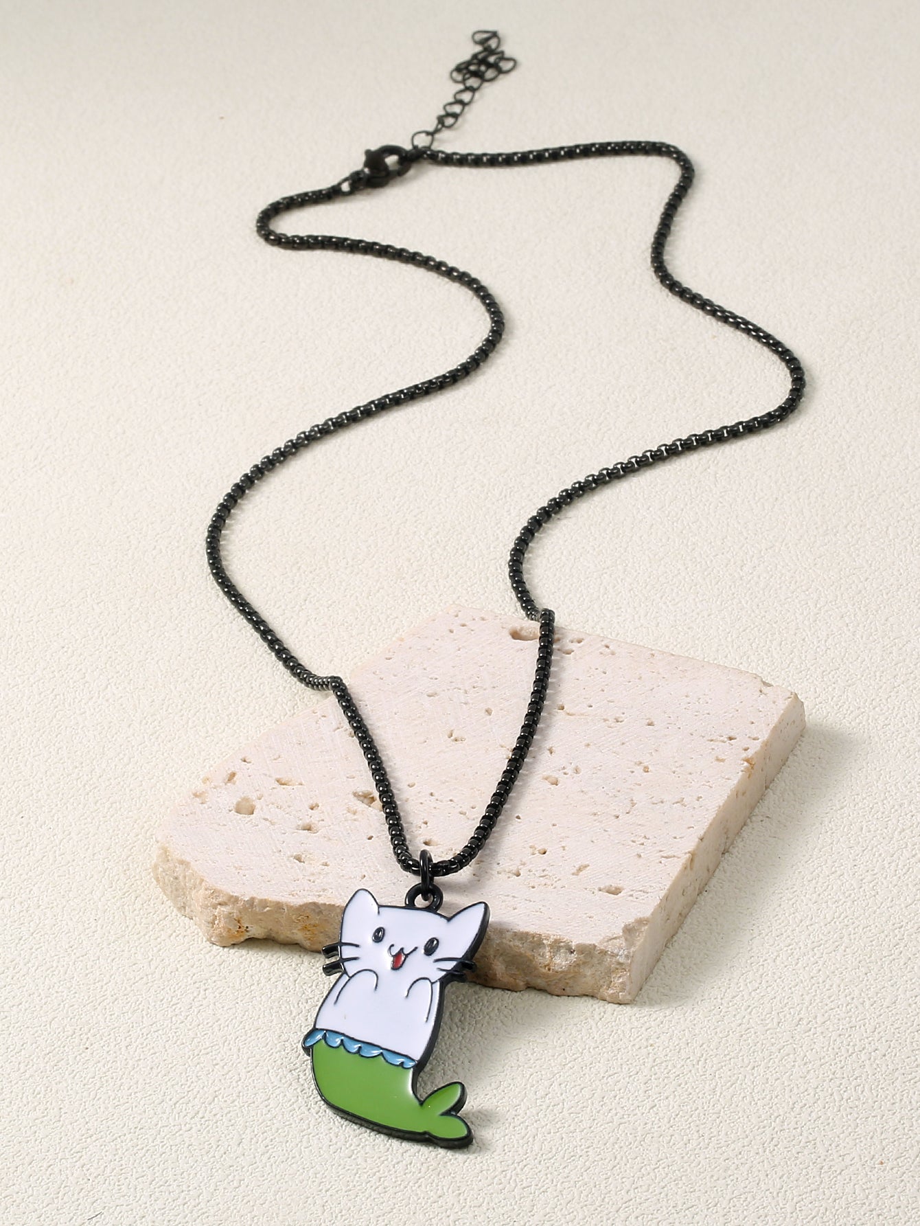 Happy Merkitty (necklace ) – Panda Pals
